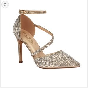 De Blossom Collection Women’s Ankle Strap Pointed Toe Heels. New